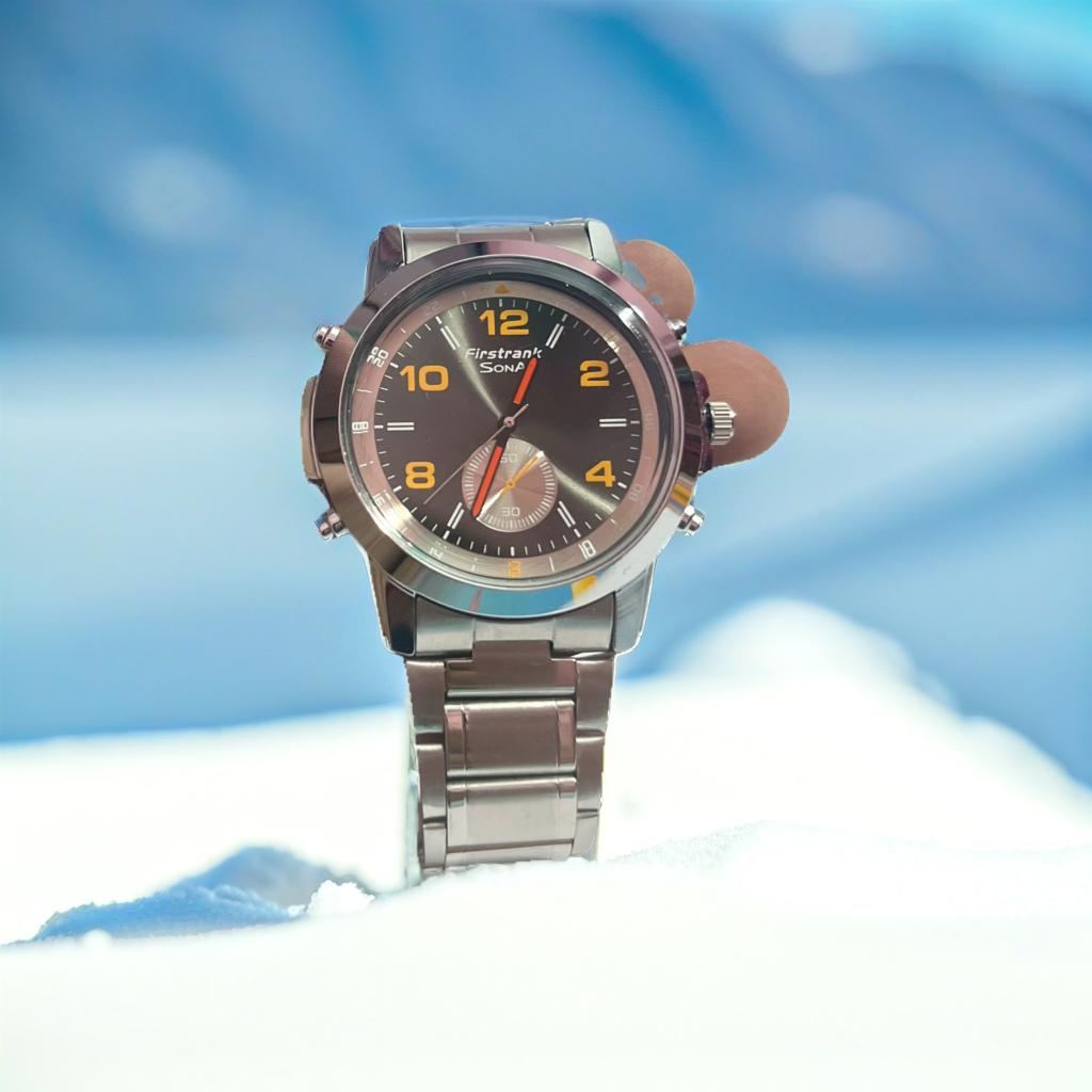 sports look metal strap analog watch for men